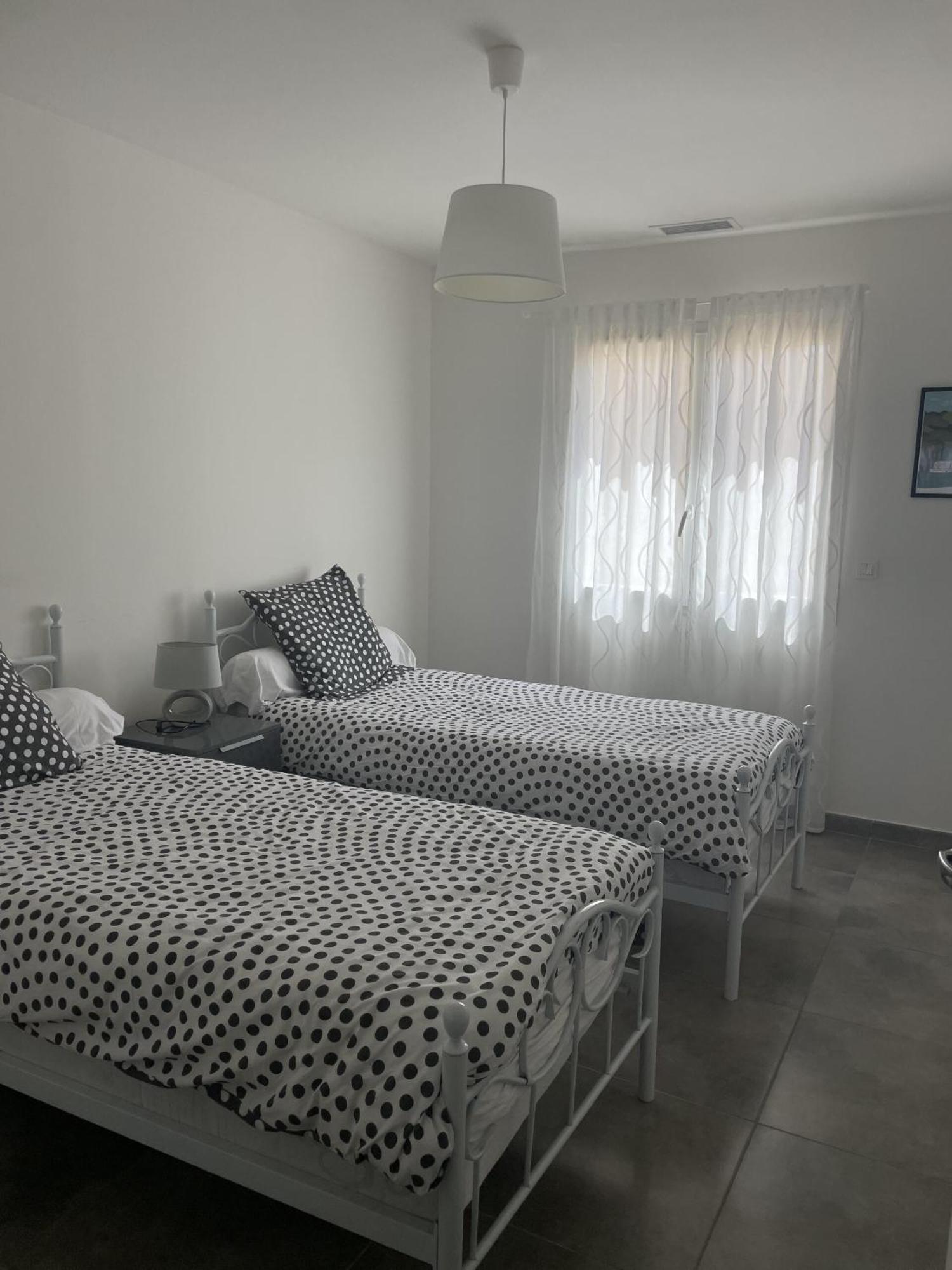 Residence Farenc Vue Sur La Lagune Marseillan  Room photo
